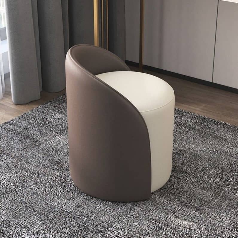 Modern pouf seat