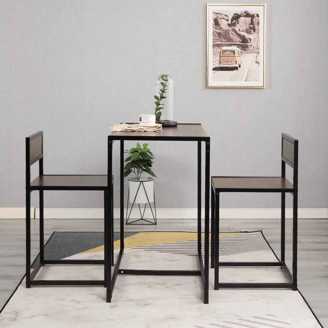 Attractive dining table