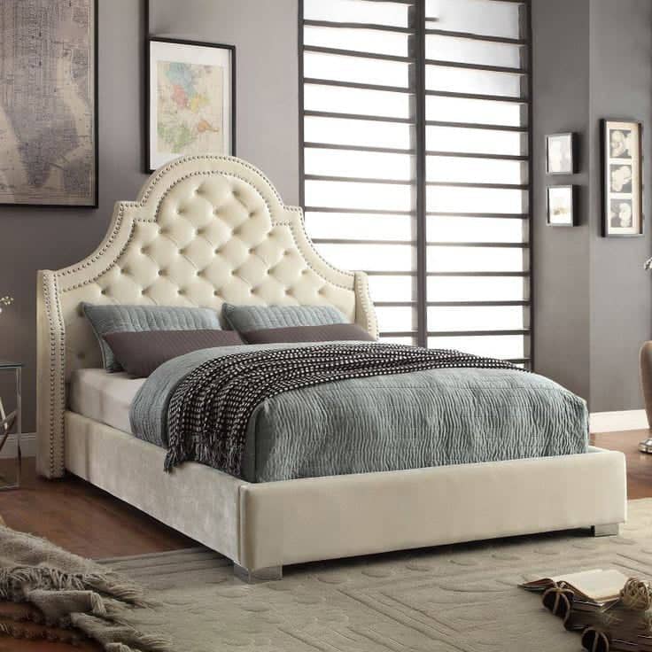 Distinctive capitone bed