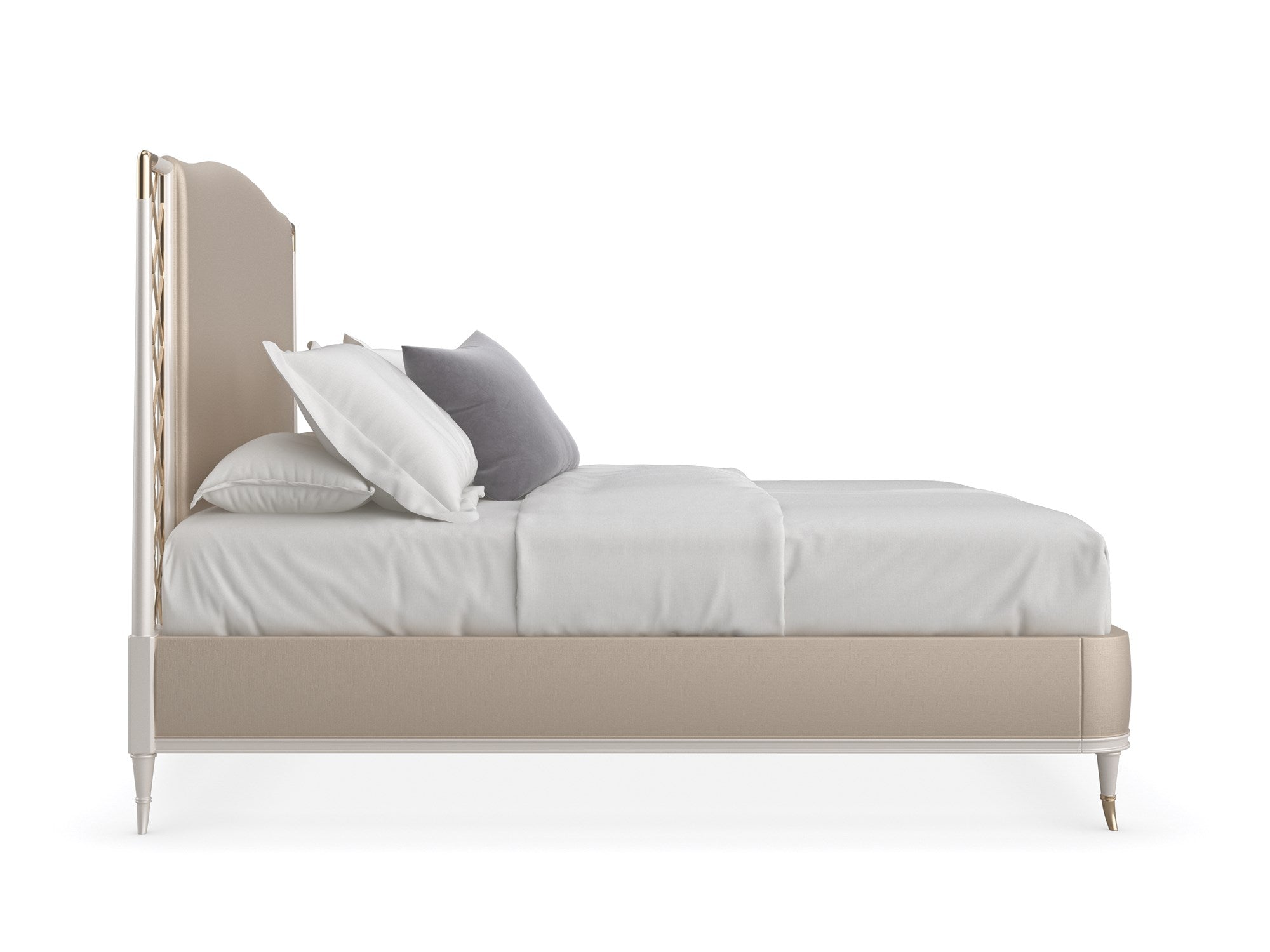 Classic bed with a distinctive design