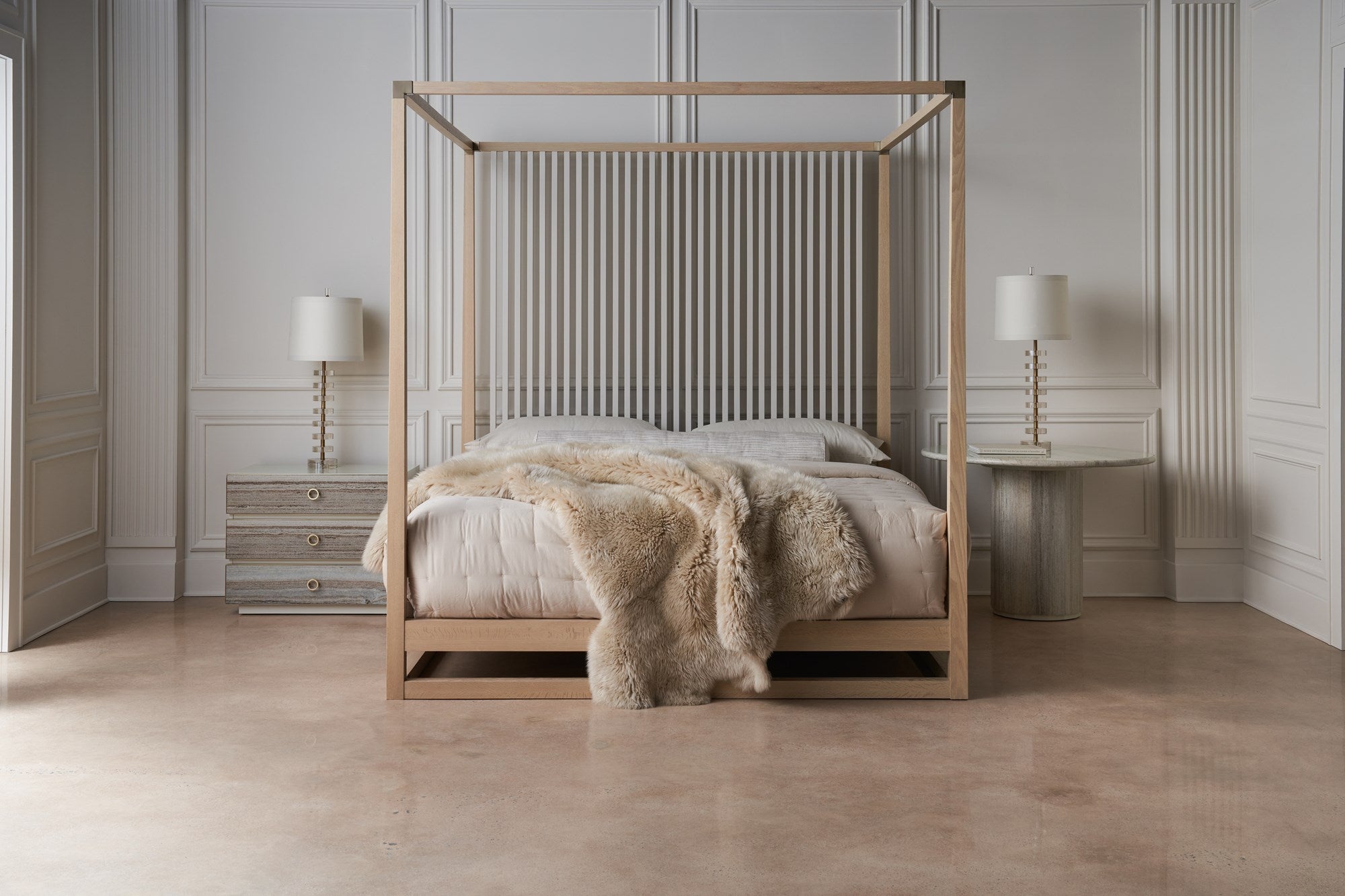 Classic canopy bed