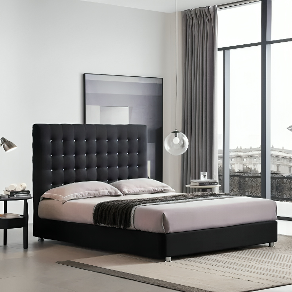 Chic capitone back bed