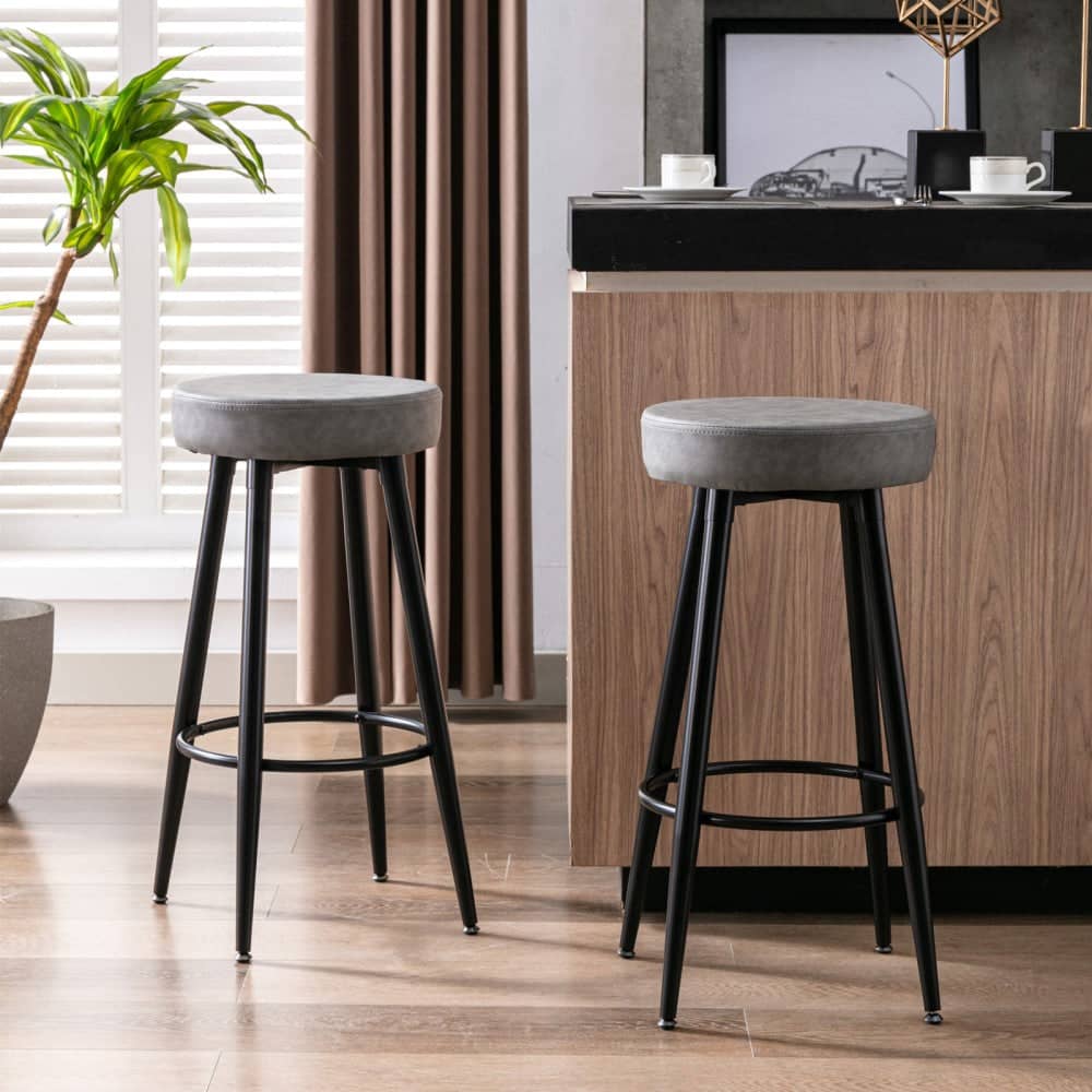 Minimalist bar stool