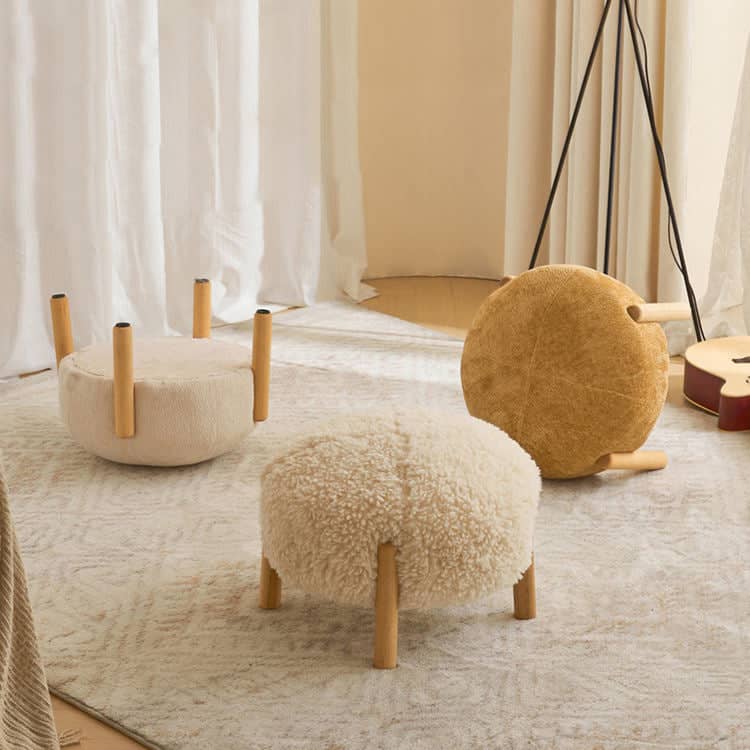 Modern pouf chair