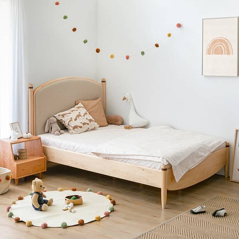 Minimalist baby bed