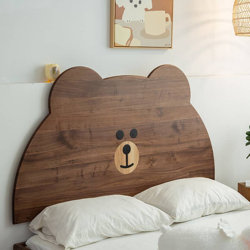 Bear shaped baby bed